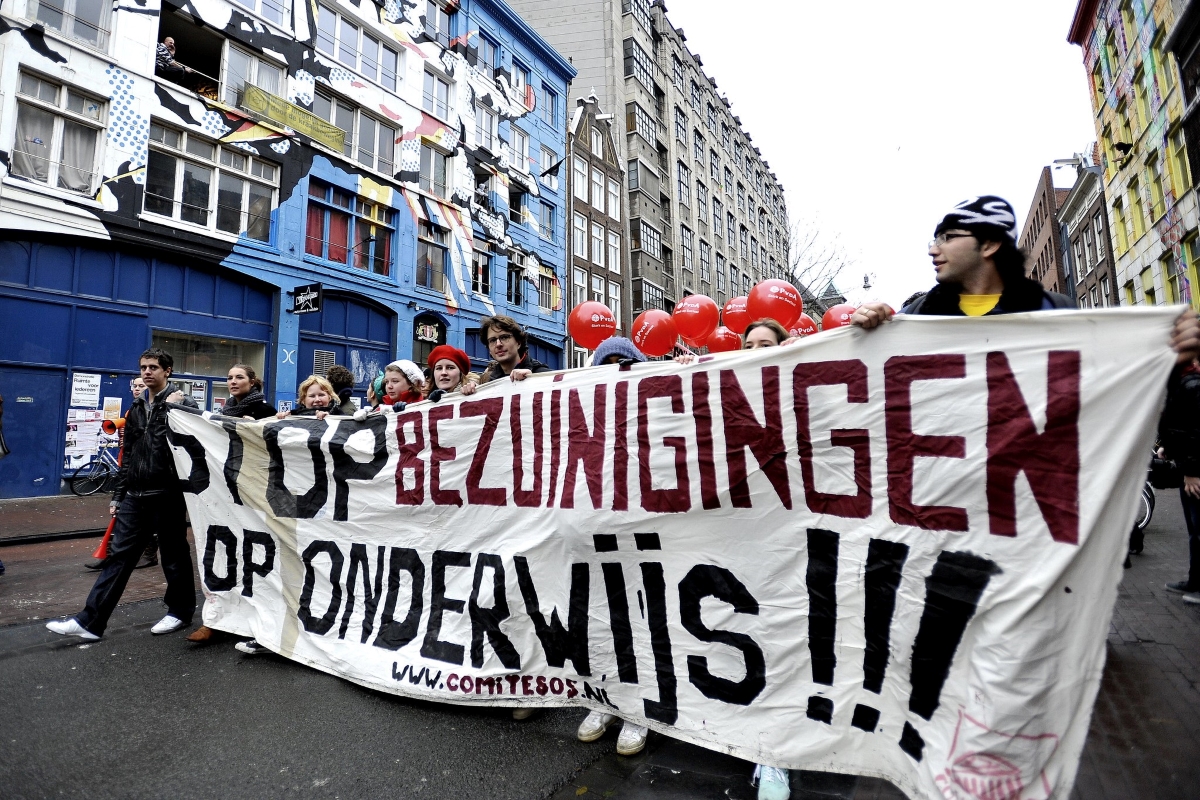 Movements against the new government: “It is as if they are closing an entire university.”